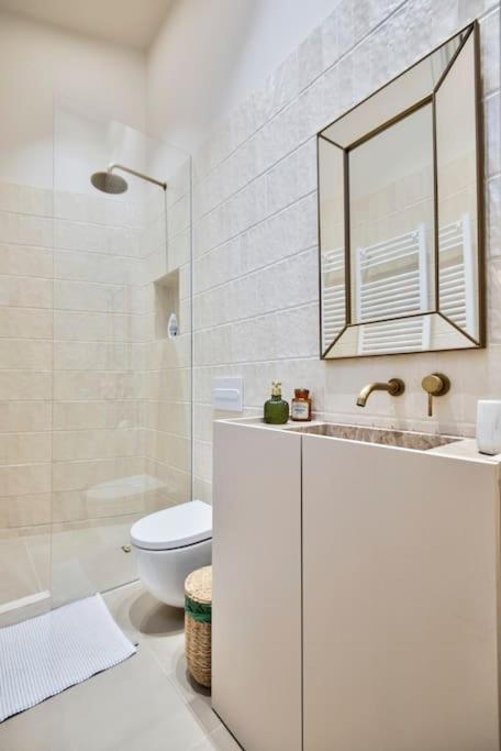 El Botones - Nuevo Apartamento De Diseno Barco マドリード エクステリア 写真