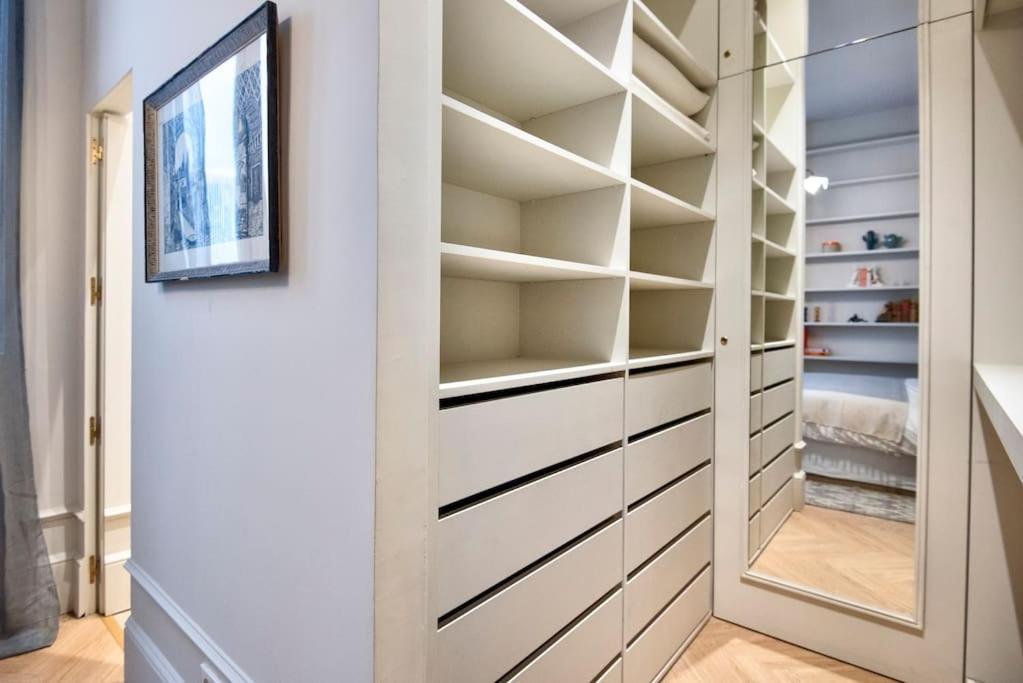 El Botones - Nuevo Apartamento De Diseno Barco マドリード エクステリア 写真